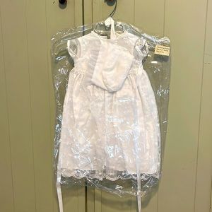 Christening dress and bonnet 9-12 months